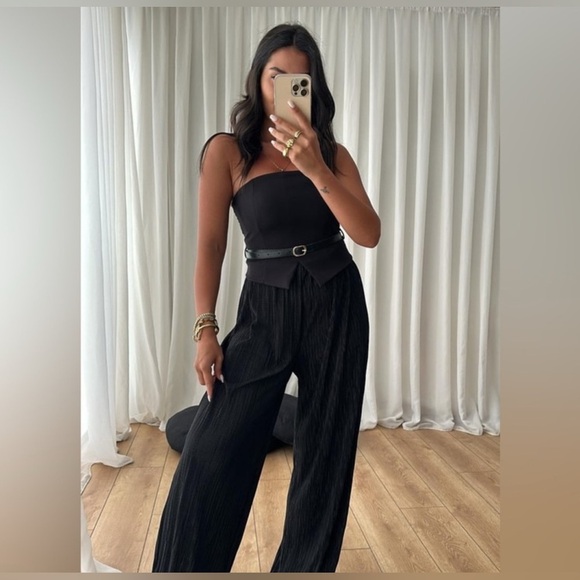 NWT Zara Black Belted Mixed Strapless Pleated Jumpsuit. Size S. - Picture 1 of 6